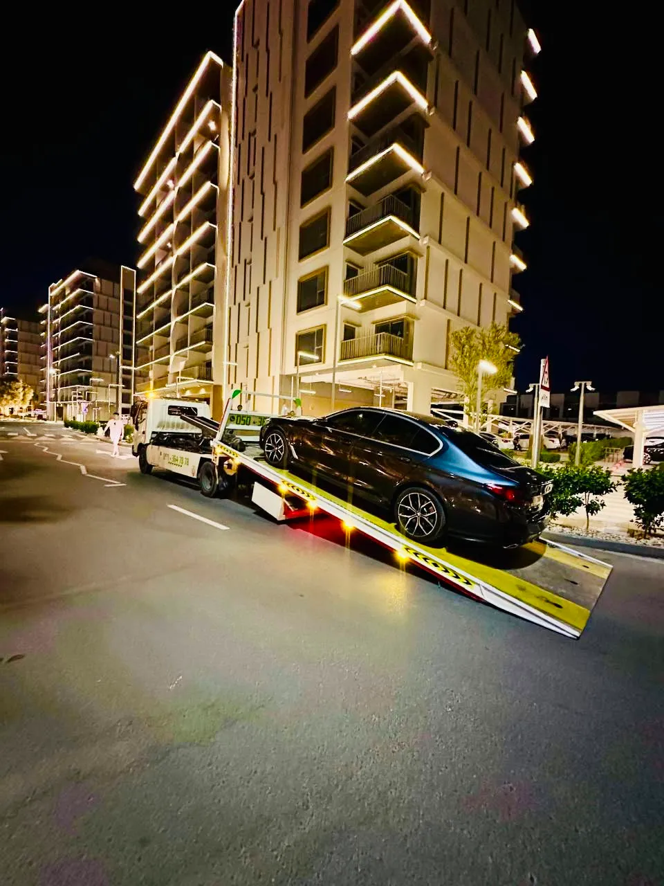 Gallery Image | emergency towing Sharjah